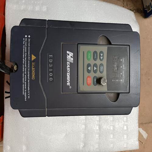 易驱变频器ED3100-4T0015M 1.5kw 380V（憨憨电子）