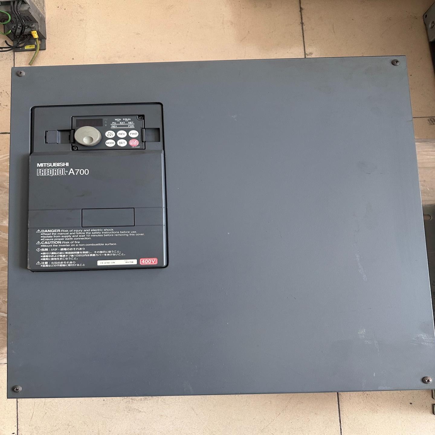 三菱FR-A740-37K  37KW变频器 顺丰包邮~议价