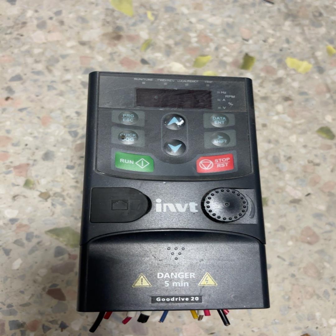 议~英威腾变频器。GD20-0R4G-S2。 成色好，功能包