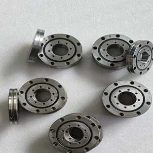 议 RU66UUCC0实物图 THK