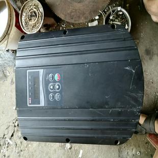 PD20一4T18R5 耶耶电子 18.5kw 外观 拆机 三晶变频器