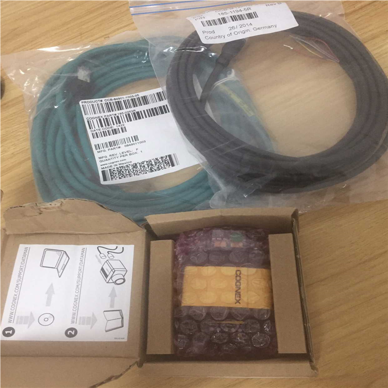 原装全新DM302X读码器康耐视COGNEX全新原装正带线~议价