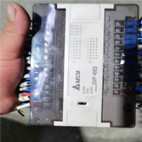 台达PLC DVP40ES00T2包好的~议价