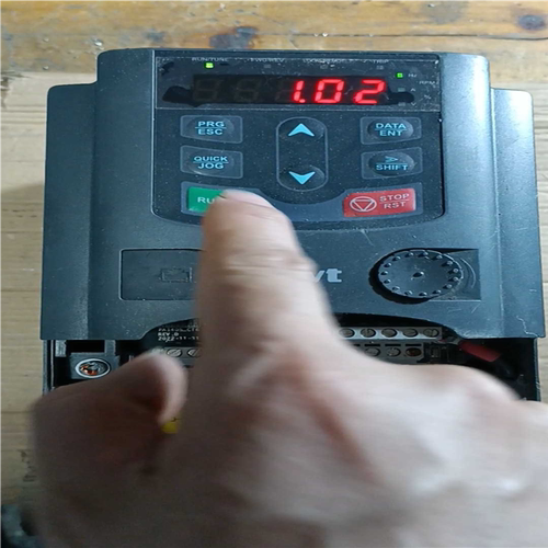 英威腾变频器GD200A-1R5-4（DY），380V，1.~议价