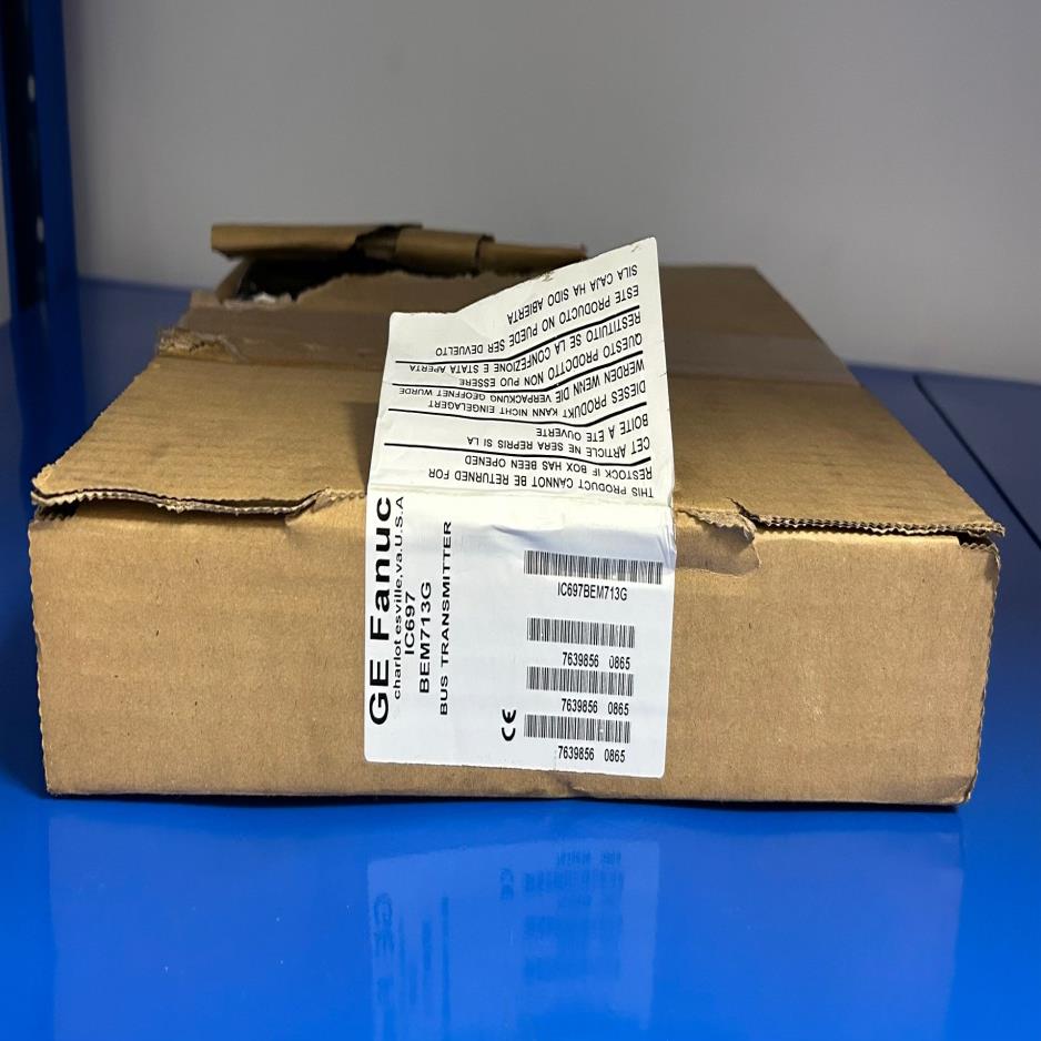 IC697BEM713G未使用  外包装破损(崽崽配件)