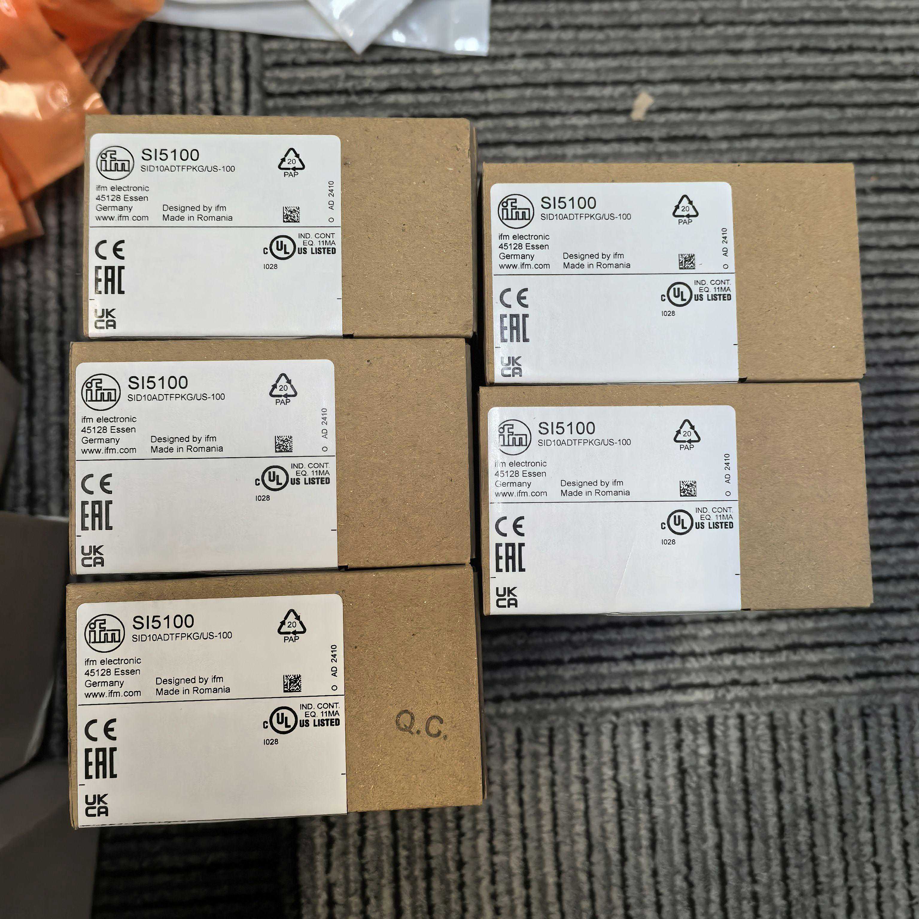 假一罚十 IFM SD8500  流量计传感器  订购品~议价