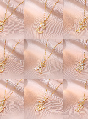 项链女新款时尚锆石皇冠英语字母吊坠简约个性女士项链颈链