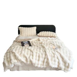 秋冬兔兔绒毛爆款懒兔绒毛毯加暖厚保牛绒奶睡绒轻奢皮草兔兔午毯