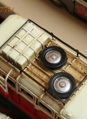 铁艺彩色巴士老爷汽车个性复古儿童房桌面模型店铺装饰品