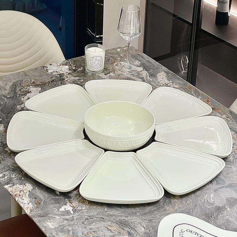 2025新款过年夜饭圆桌盘子菜盘家用陶瓷团圆拼盘餐具组合碗碟套装