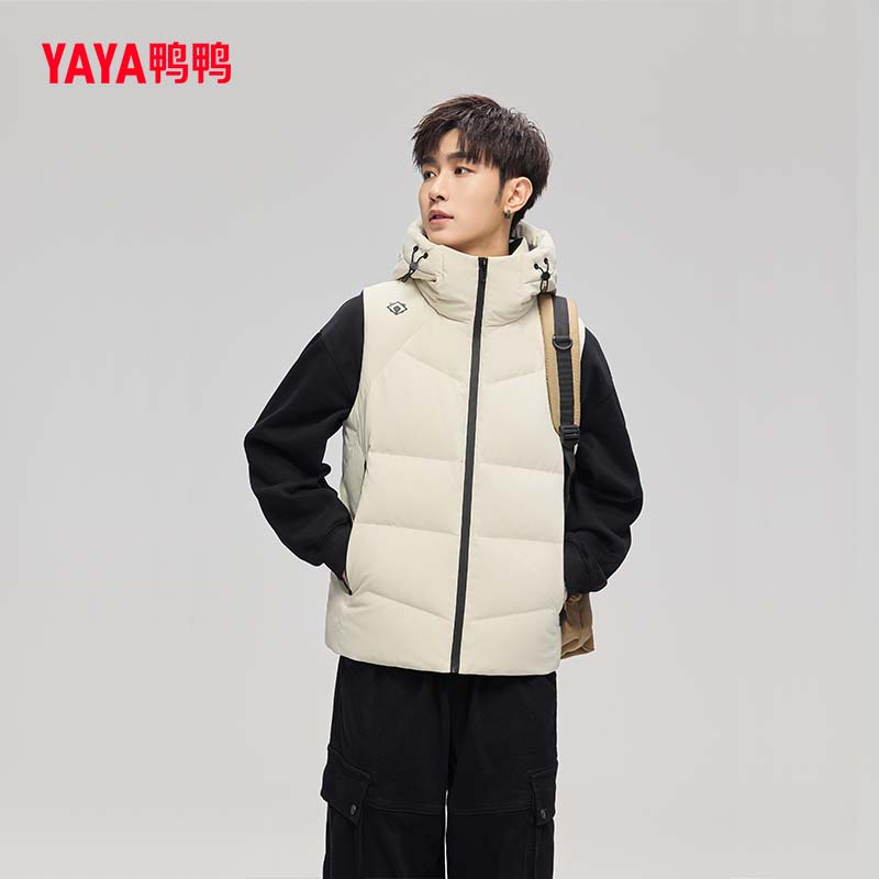 YAYA鸭鸭羽绒马甲连帽2025秋冬新品90绒短款加厚百搭休闲时尚外套