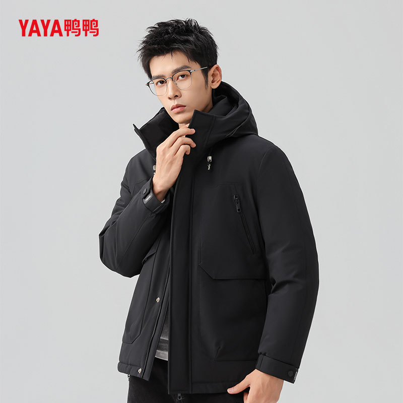 YAYA鸭鸭羽绒服男短款2025冬季新款黑色宽松保暖时尚连帽气质外套