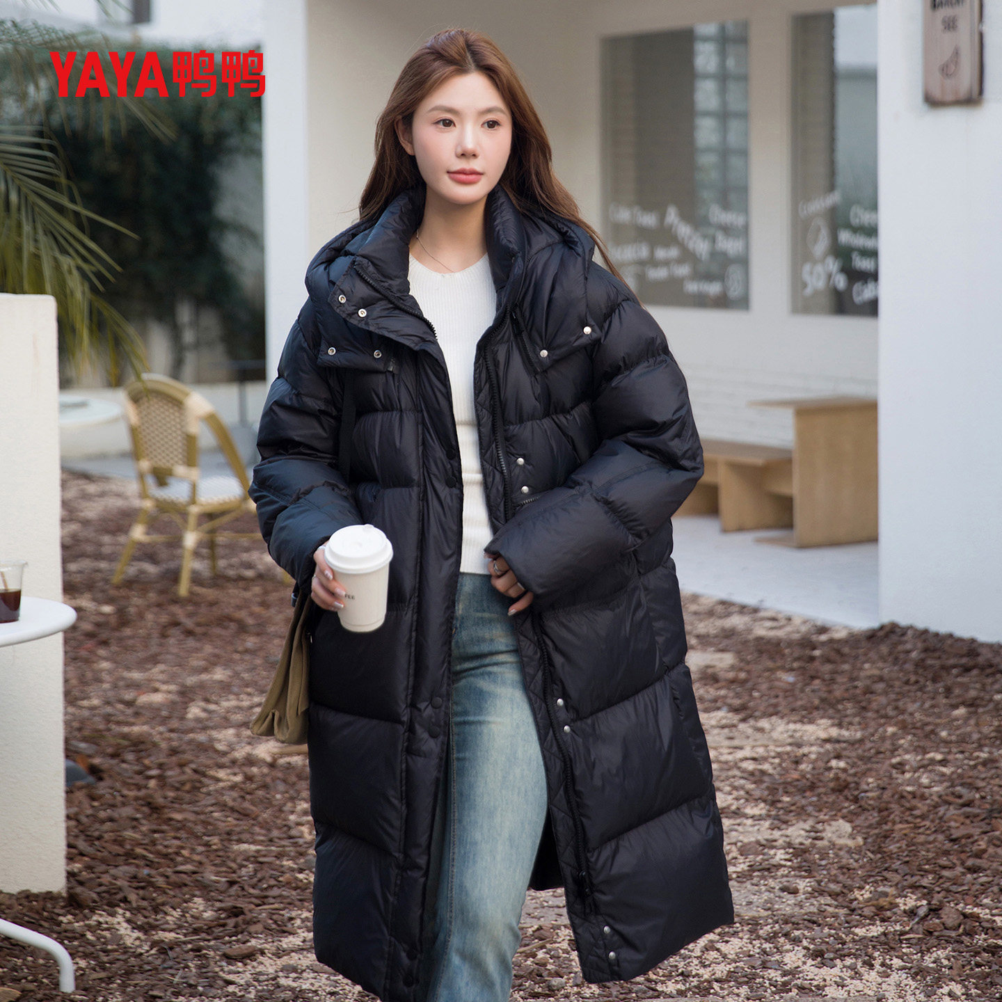 YAYA鸭鸭羽绒服女厚款长款2026冬季时尚百搭连帽保暖宽松休闲外套