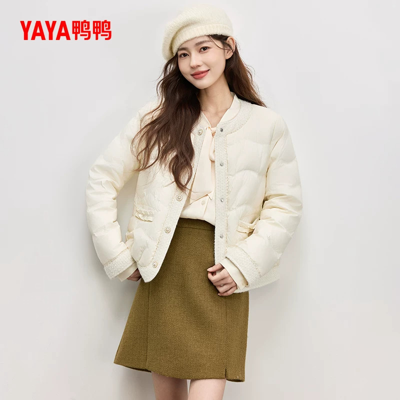 YAYA鸭鸭轻薄羽绒服女2026秋冬新款气质小香风复古穿搭保暖外套