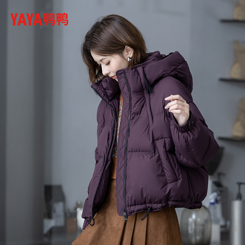 YAYA鸭鸭短款宽松型街头风立领羽绒服女亮面休闲保暖宽松时尚外套