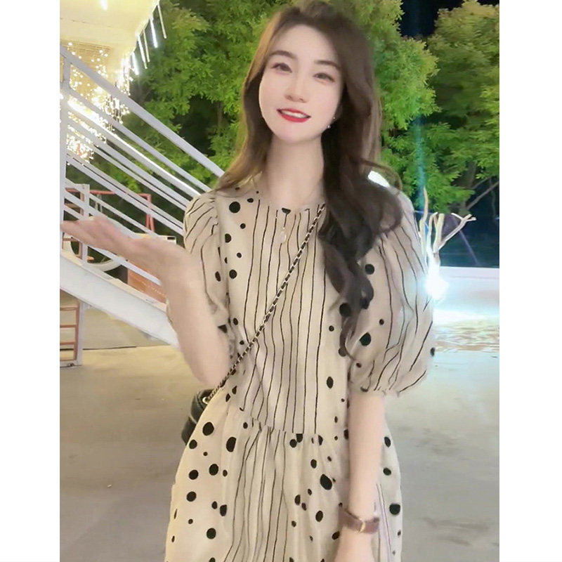 欧洲站裙子女夏季别致娃娃裙子2023年新款公主风泡泡袖波点连衣裙