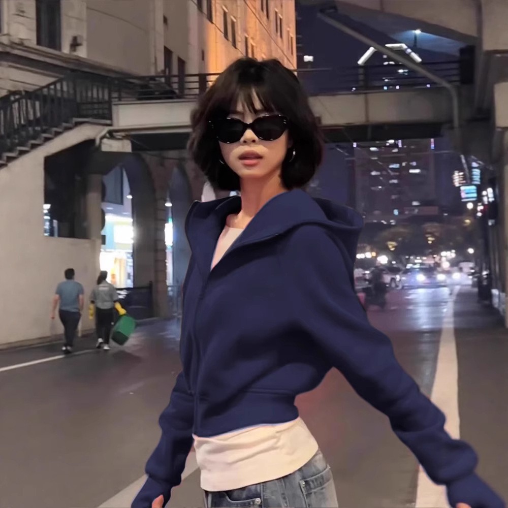 卫衣女上衣2025秋季新款短款韩版修身连帽运动开衫外套