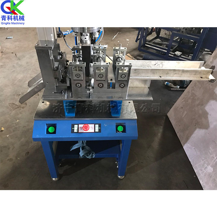 清洁棉洗碗布百洁布裁切机 刷洗大王生产机 全自动塑胶粘贴切割机,五金/工具,车床,淘宝优惠券,粉丝福利购,淘宝优惠卷