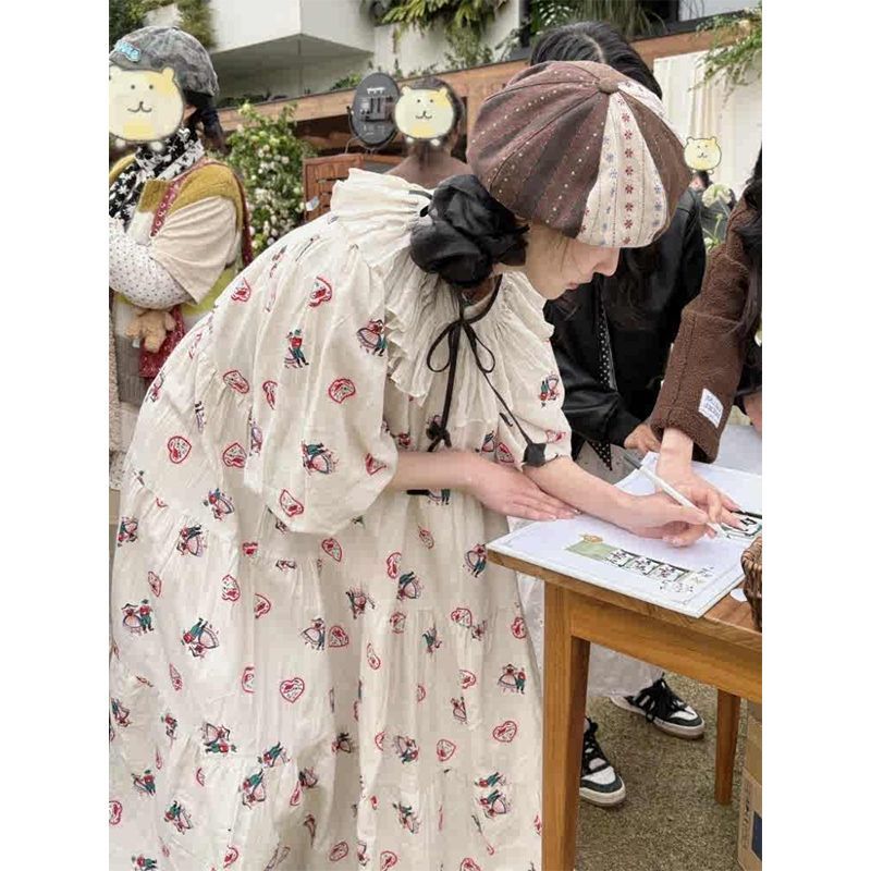 标题用：卡通印花花边领