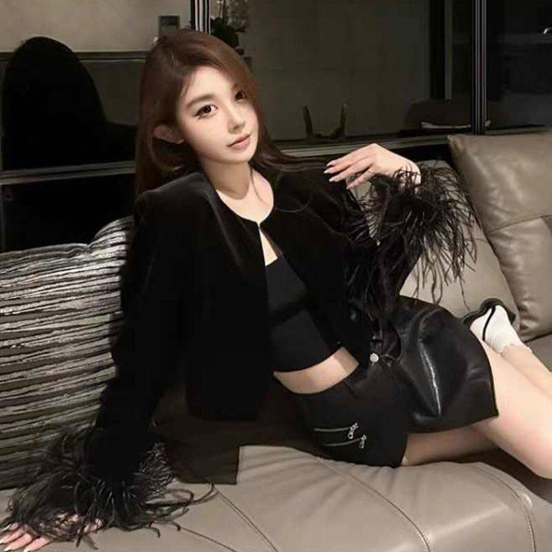 秋季毛装饰上衣气质小女