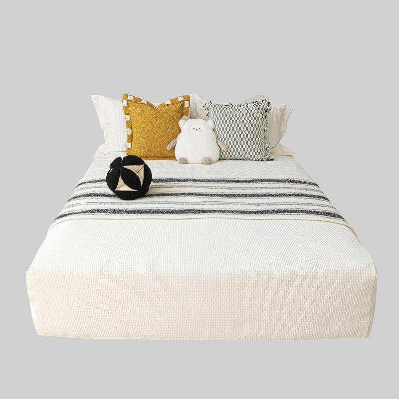 现JAS代北欧黄色风黑白软房装床品儿童样板房搭间9件套抱枕毯组合