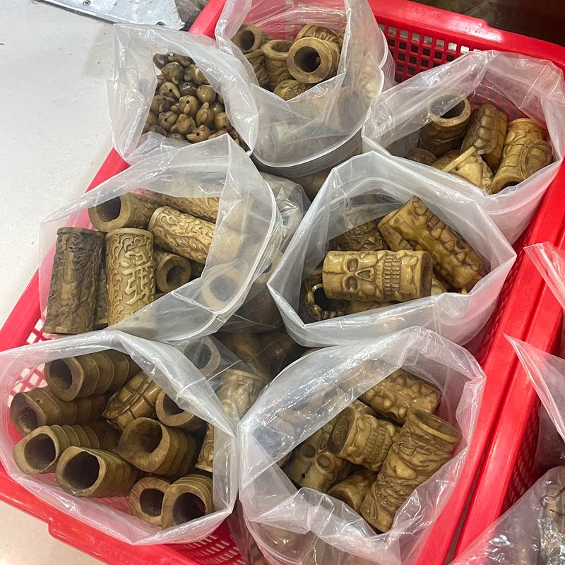 精品驼骨雕刻手把件配饰高端文玩把玩收藏品藏式配饰diy包挂件