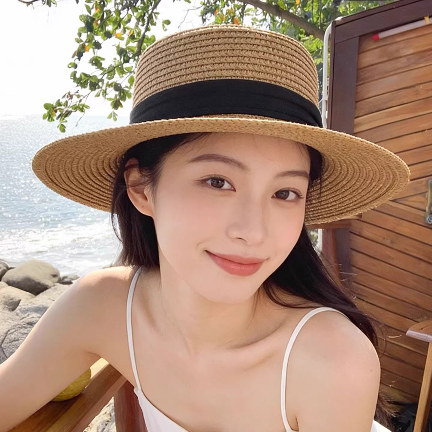 法式复古文艺简约平顶草帽女2026新款春夏季海边度假遮阳防晒帽子