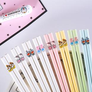 可爱骨瓷筷防潮防霉防滑耐高温餐具家用 陶瓷筷子儿童卡通创意个性