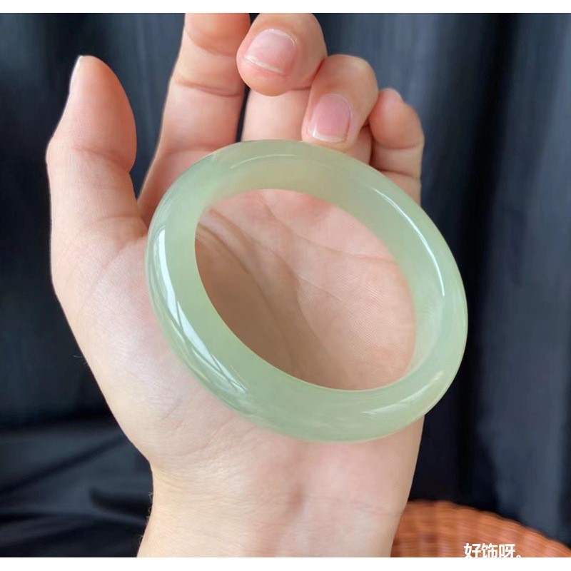 日本品质天然新疆和田玉青白玉手镯女款扁条少女款晴水青白玉手镯