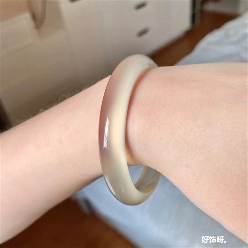 日本品质天然玛瑙手镯冰透白玉髓白月光香槟金荔枝冻玛瑙手镯女镯