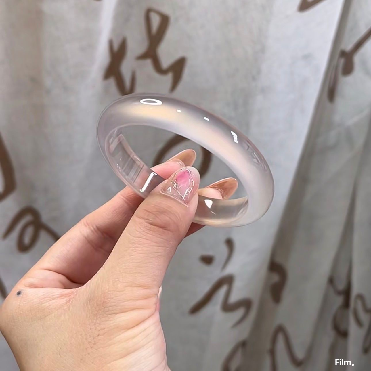 日本品质天然巴西白月光藕粉手镯女玛瑙荔枝冻玉髓手镯少女款马料