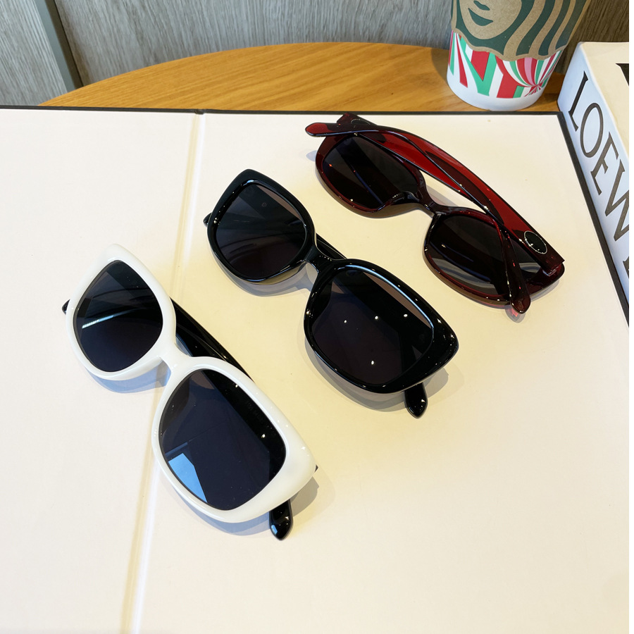 日本品质小红书红色fak家太阳眼镜女可配近视偏光防紫外线UV400方