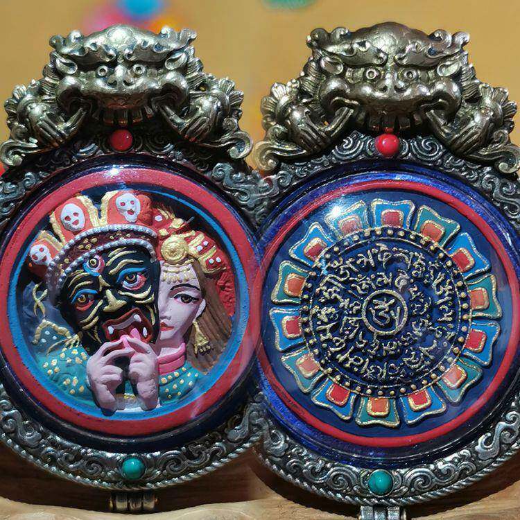 西藏矿物质彩绘擦擦佛像嘎乌盒吊坠本命佛扎基拉姆随身小唐卡挂件