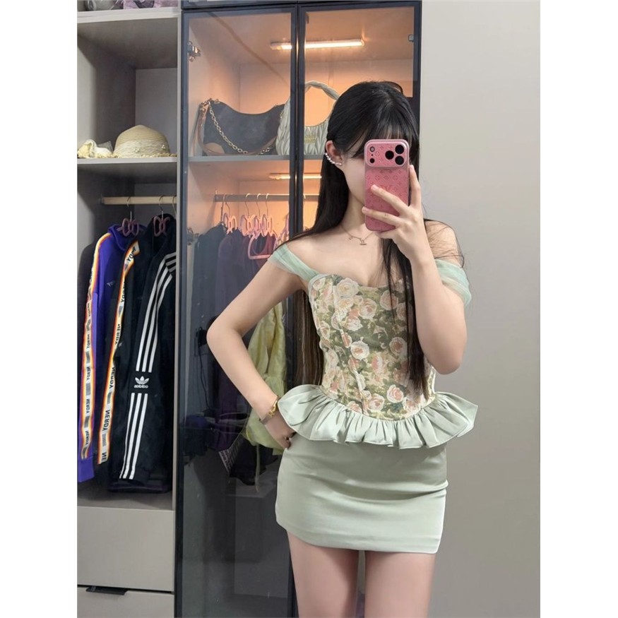 性感时尚荷叶边设计甜美
