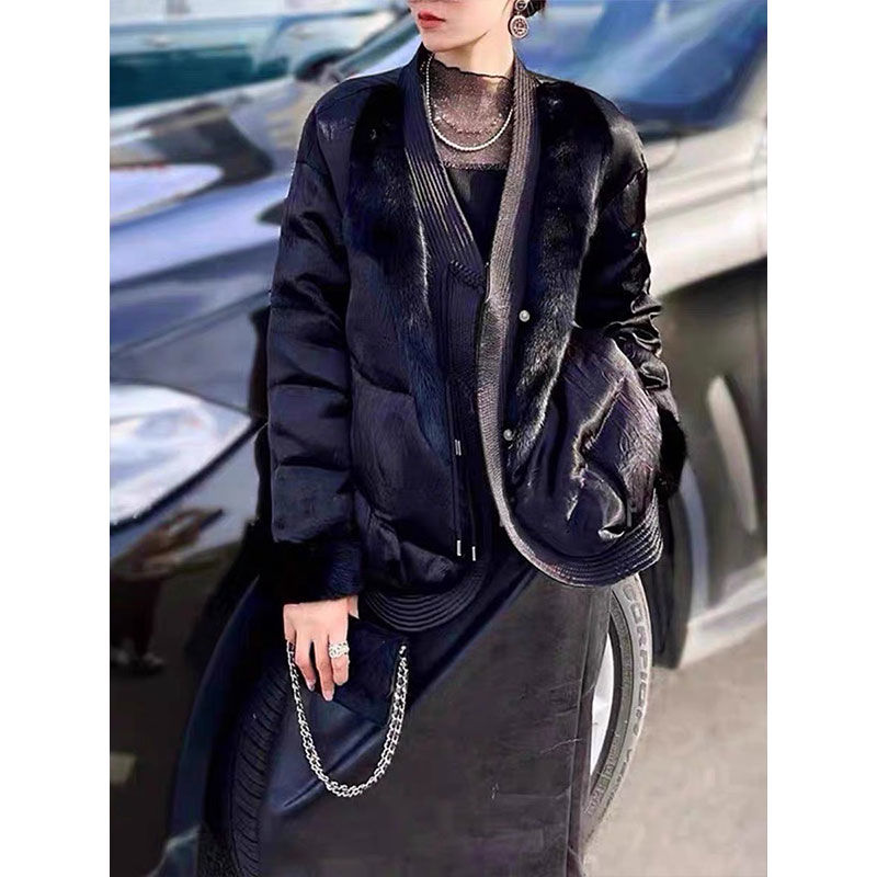 欧货V领毛羽绒服短款外套女士2024冬新款加厚