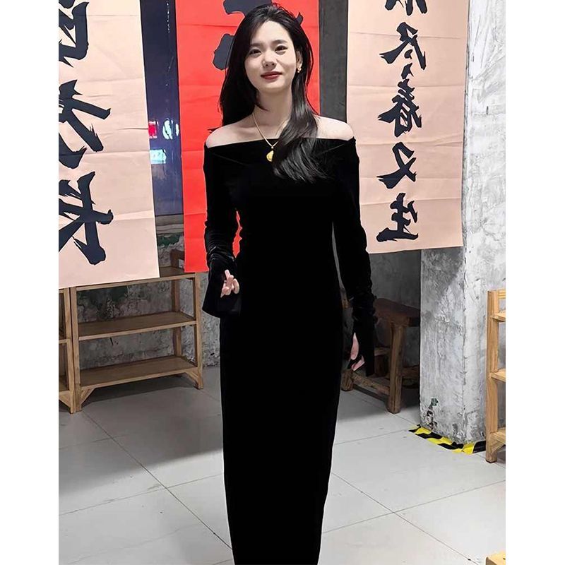 高端精致黑色一字肩连衣