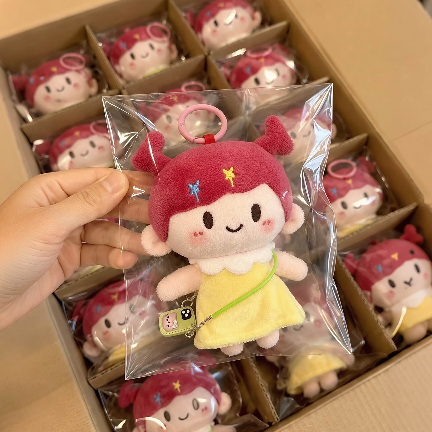 翻斗花园小美包挂件毛绒玩偶挂饰卡通钥匙扣装饰安抚娃娃生日礼物