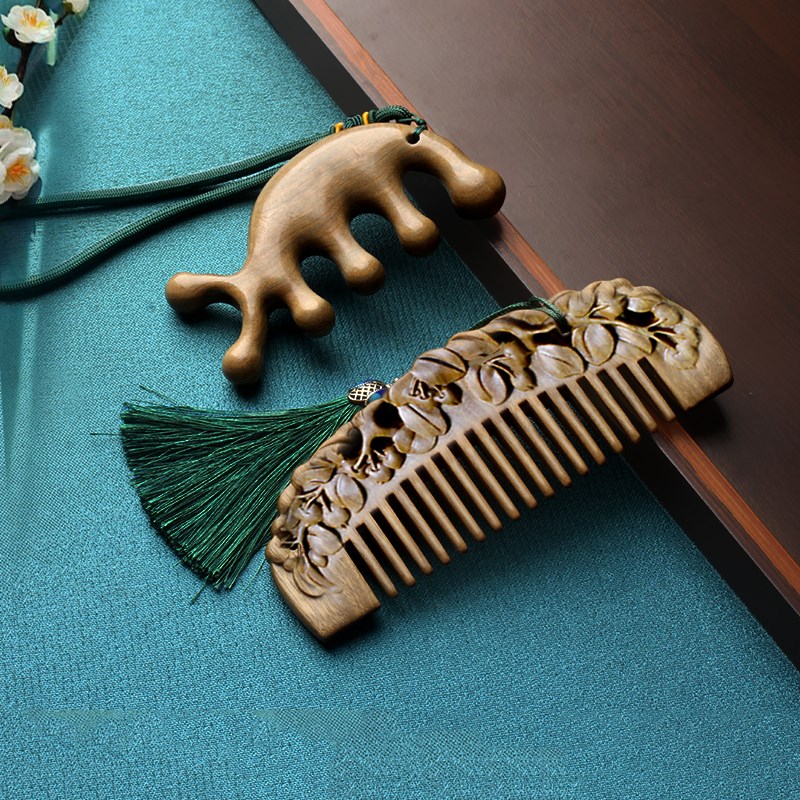 按摩绿檀木d梳梳子女士专用长发复古风头部经络家用雕花抓周礼盒