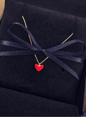 王府井官万珠宝设计师