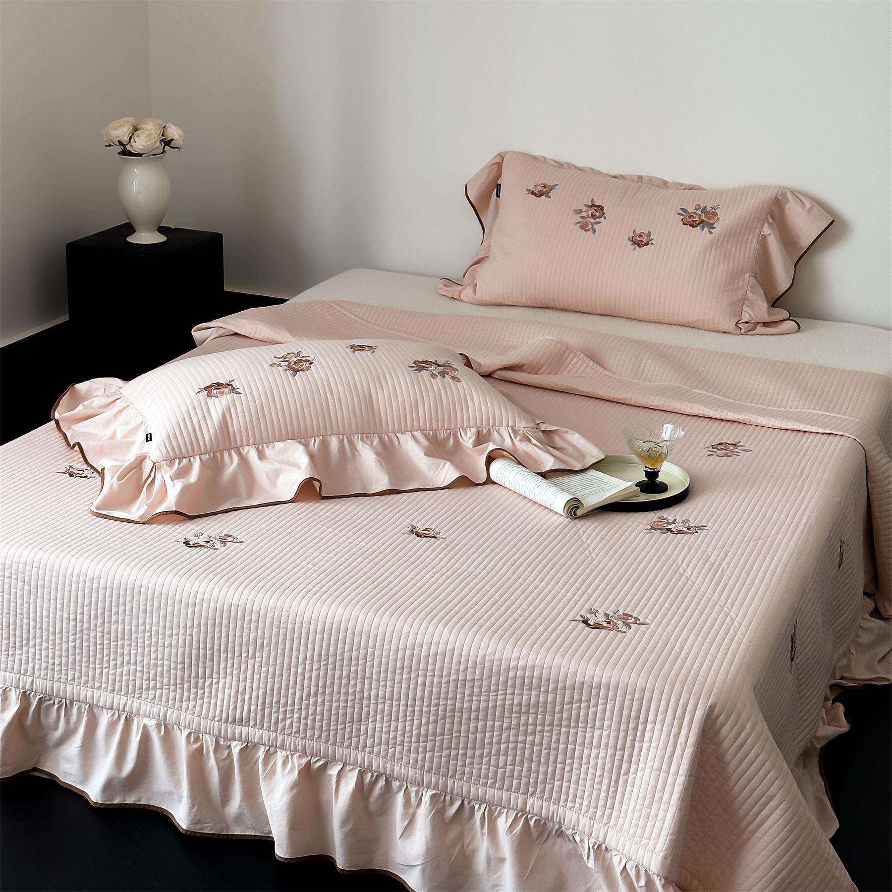 韩版田园风花卉刺绣全棉绗缝床盖三件套荷叶褶缀边夹棉加厚床单