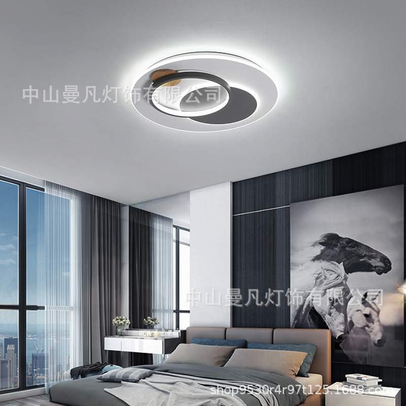 新品现代简约led吸顶灯卧室大气北欧创意餐厅客厅灯轻奢家用照明