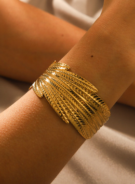 日本品质INS欧美夸张钛钢手镯设计感18K金不锈钢羽毛手镯轻奢百搭