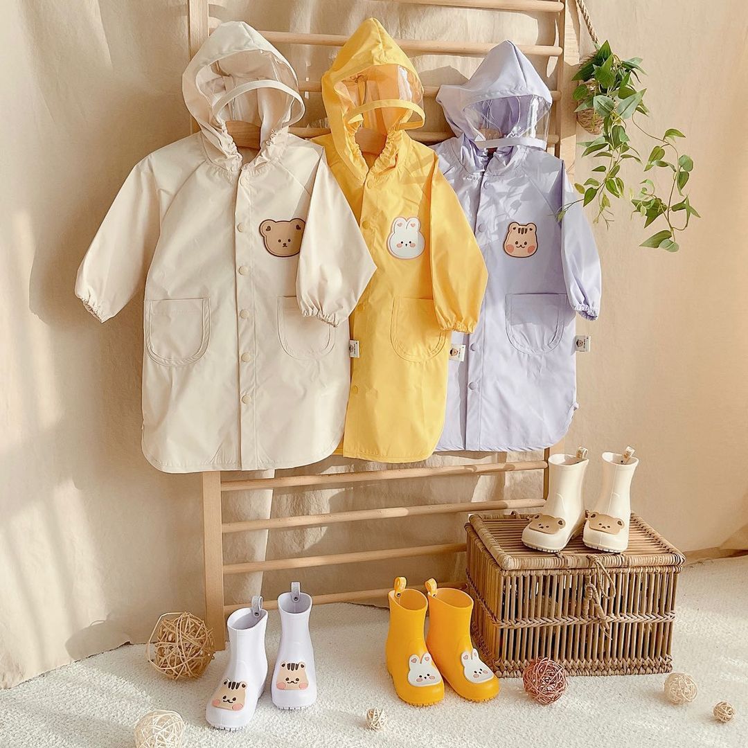 日本品质韩国ins儿童雨衣卡通幼儿小学生防雨服男童女孩宝宝带书