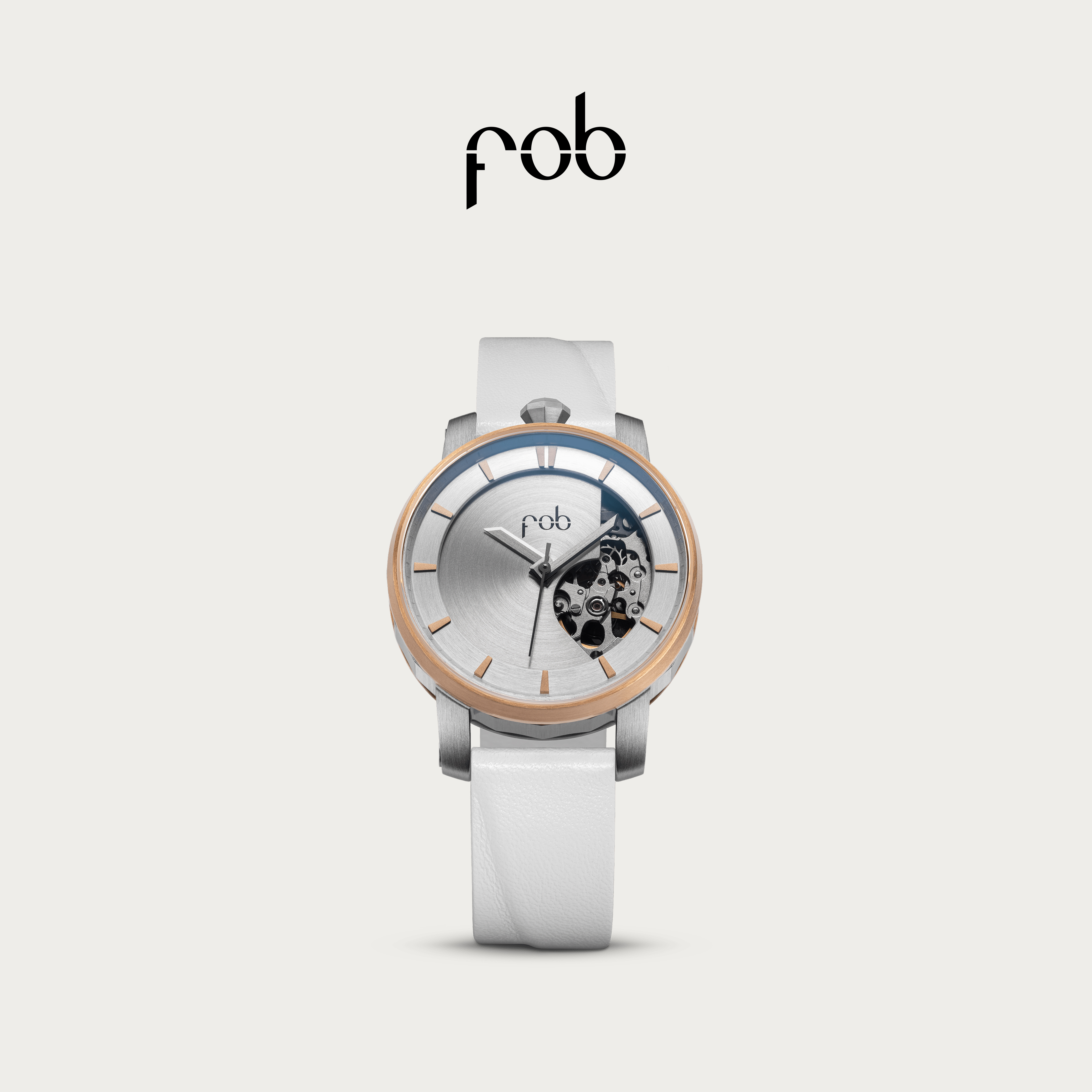 FOB镂空经典表盘女表R360ECLIPSE