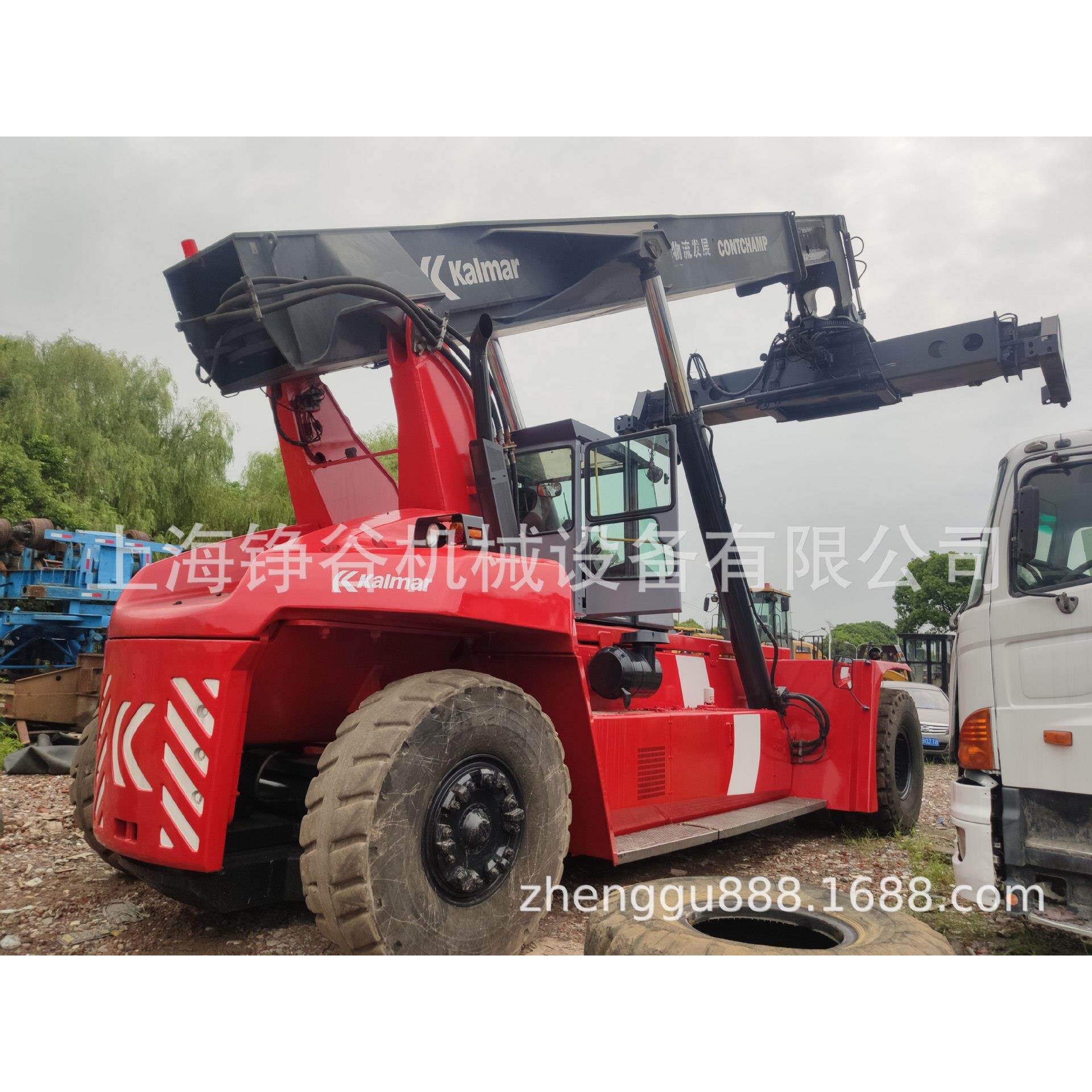 卡尔玛45吨集装箱正面吊kalmar 轮胎式灵活吊车drf450码头用