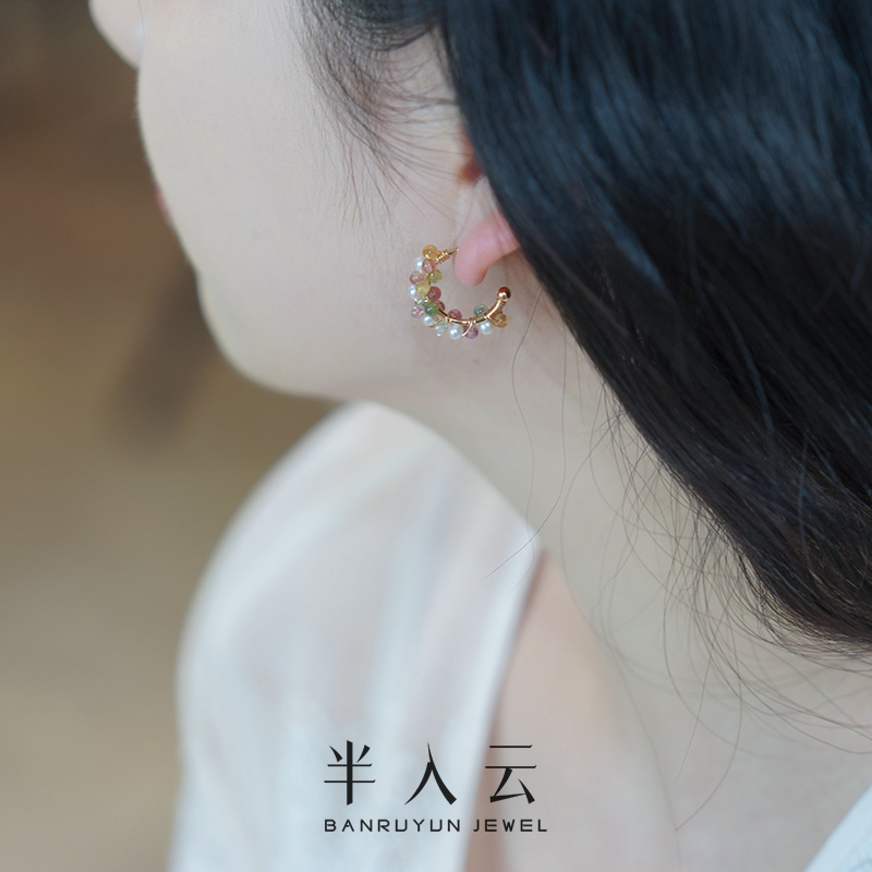 半入云小众天然石绕碧玺珍珠c形耳钉清新气质少女耳环高级感50425