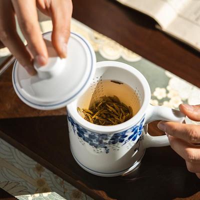 富德陶家瓷茶杯景镇手工青花玲珑茶水分手绘多子离玉杯带盖子大号