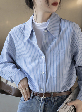 速发蓝色条纹春秋2众24新款法式设计感小0宽松休闲叠穿长袖衬衣