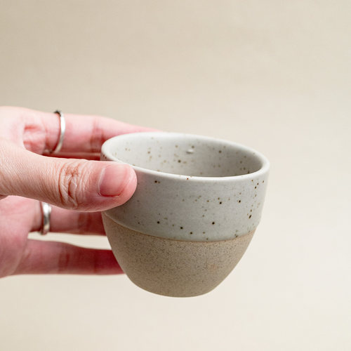 目外新品家用复古陶瓷水杯90ml手握杯子创意小众餐厅喝水泡茶杯