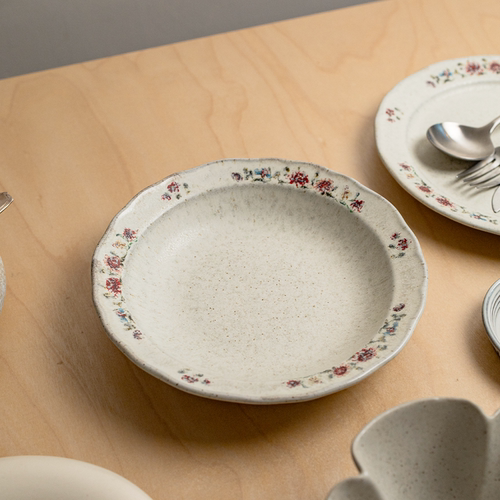 目外新品陶瓷深盘家用釉下彩复古菜盘餐厅7.5英寸高颜值花纹餐盘